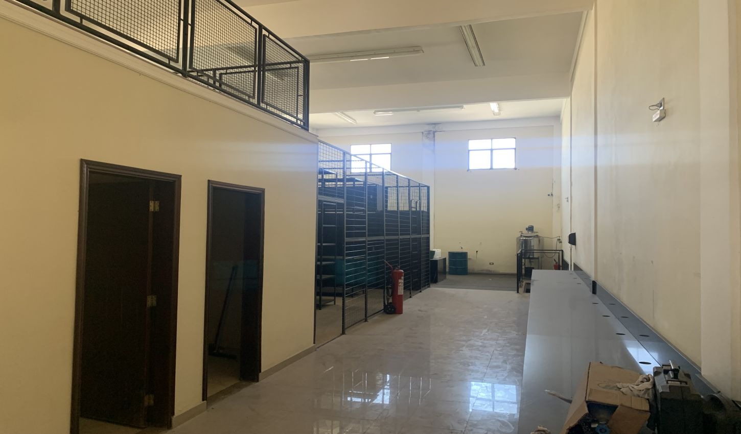 Depósito-Galpão-Armazém para alugar, 370m² - Foto 4