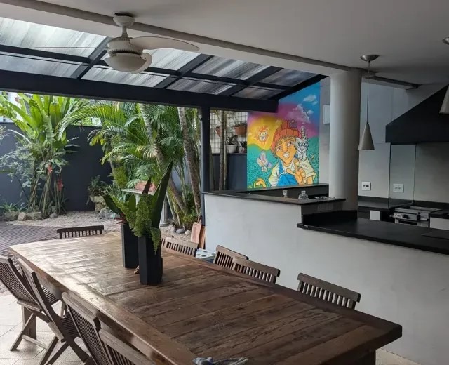 Casa de Condomínio à venda com 5 quartos, 320m² - Foto 1