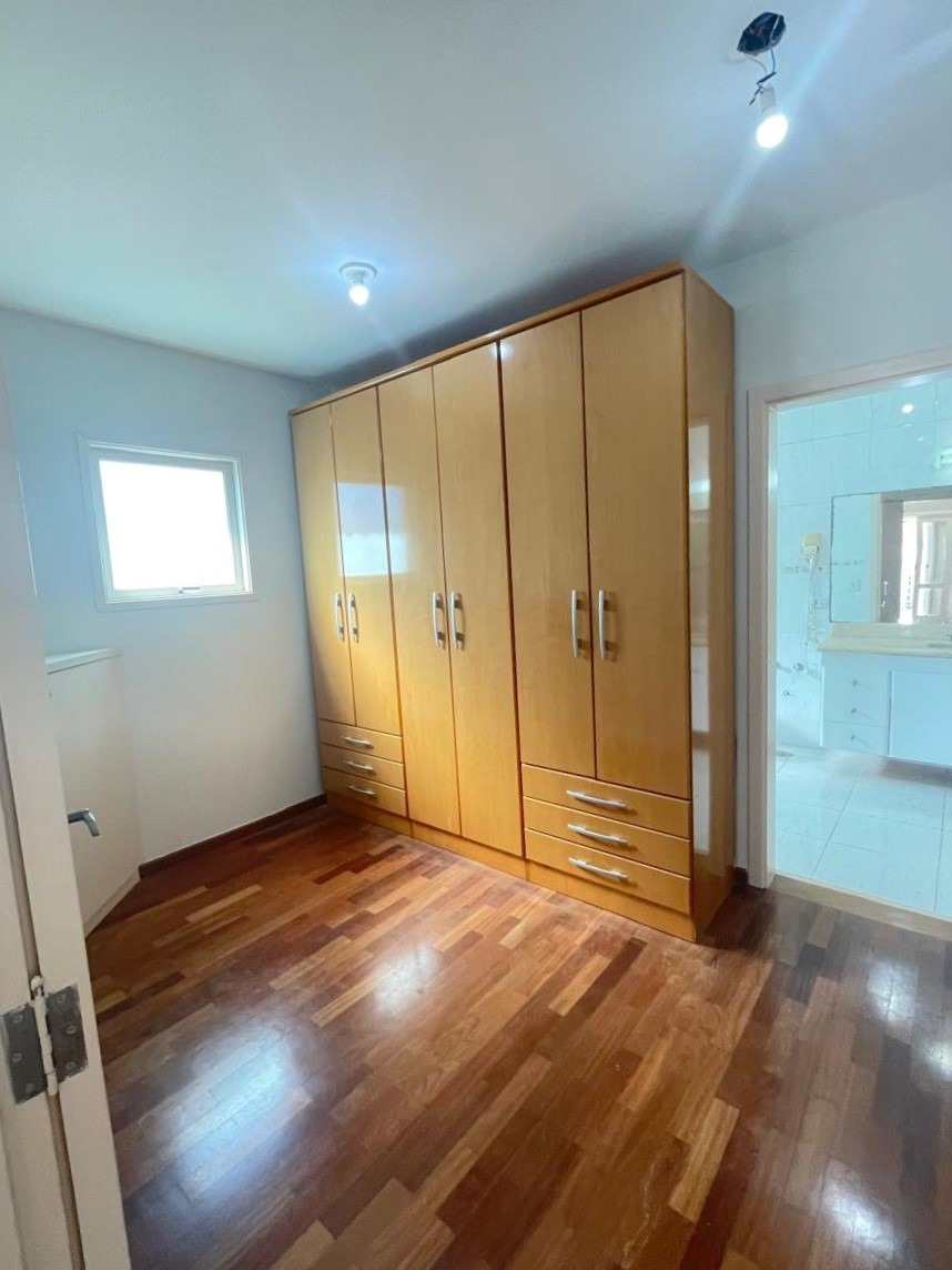 Casa de Condomínio para alugar com 4 quartos, 500m² - Foto 74