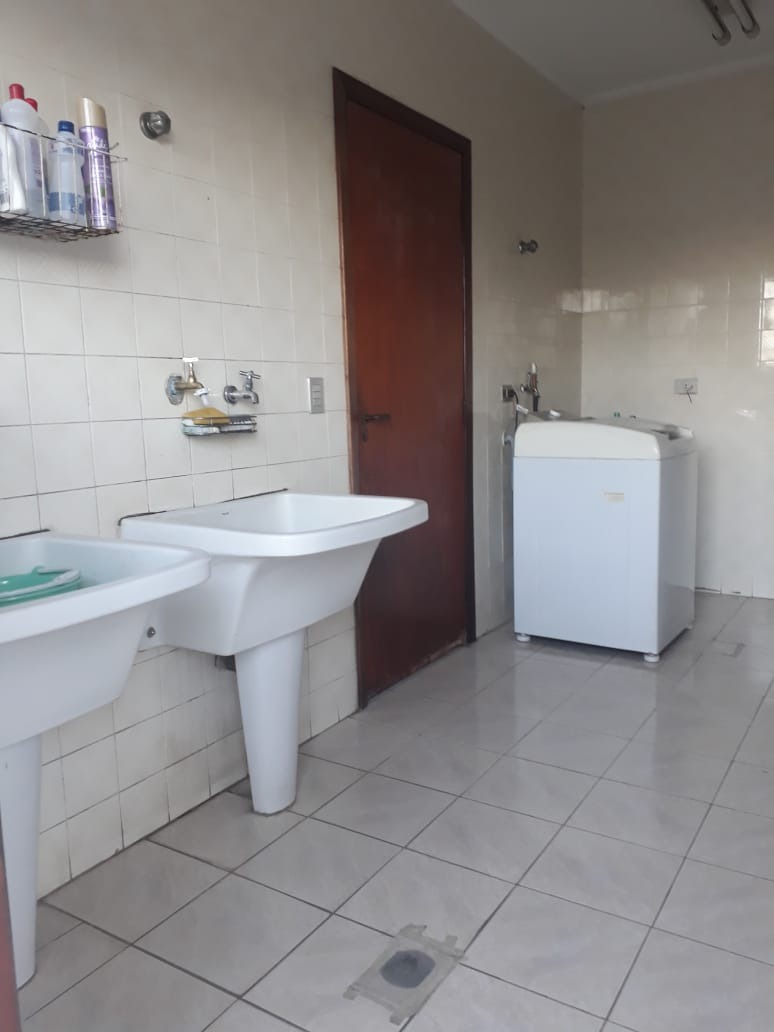 Casa de Condomínio à venda com 4 quartos, 364m² - Foto 8