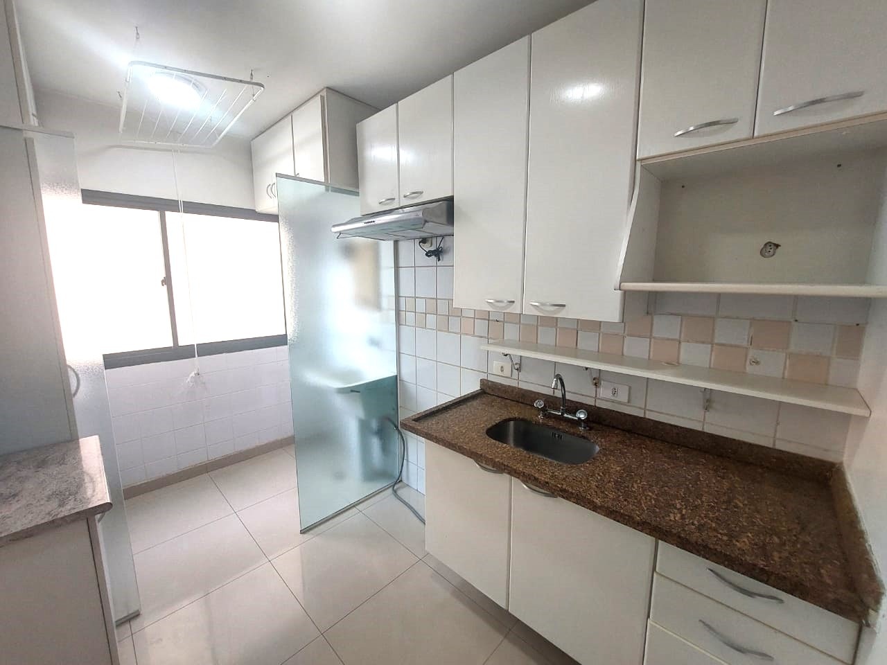 Apartamento para alugar com 3 quartos, 88m² - Foto 4