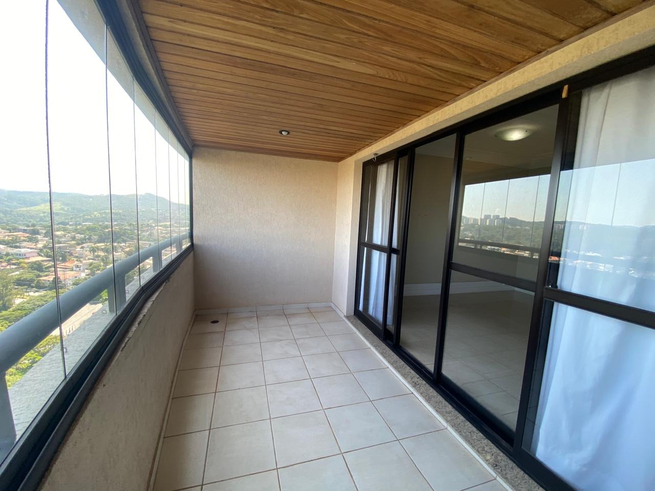 Apartamento para alugar com 3 quartos, 153m² - Foto 2