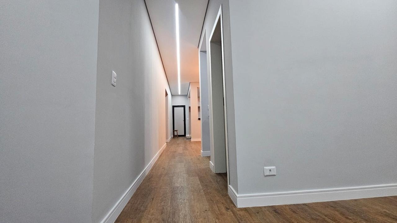 Casa de Condomínio à venda com 3 quartos, 240m² - Foto 18