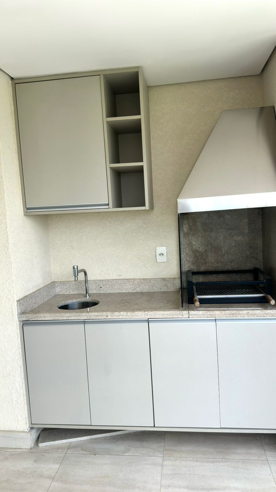 Apartamento para alugar com 2 quartos, 96m² - Foto 4