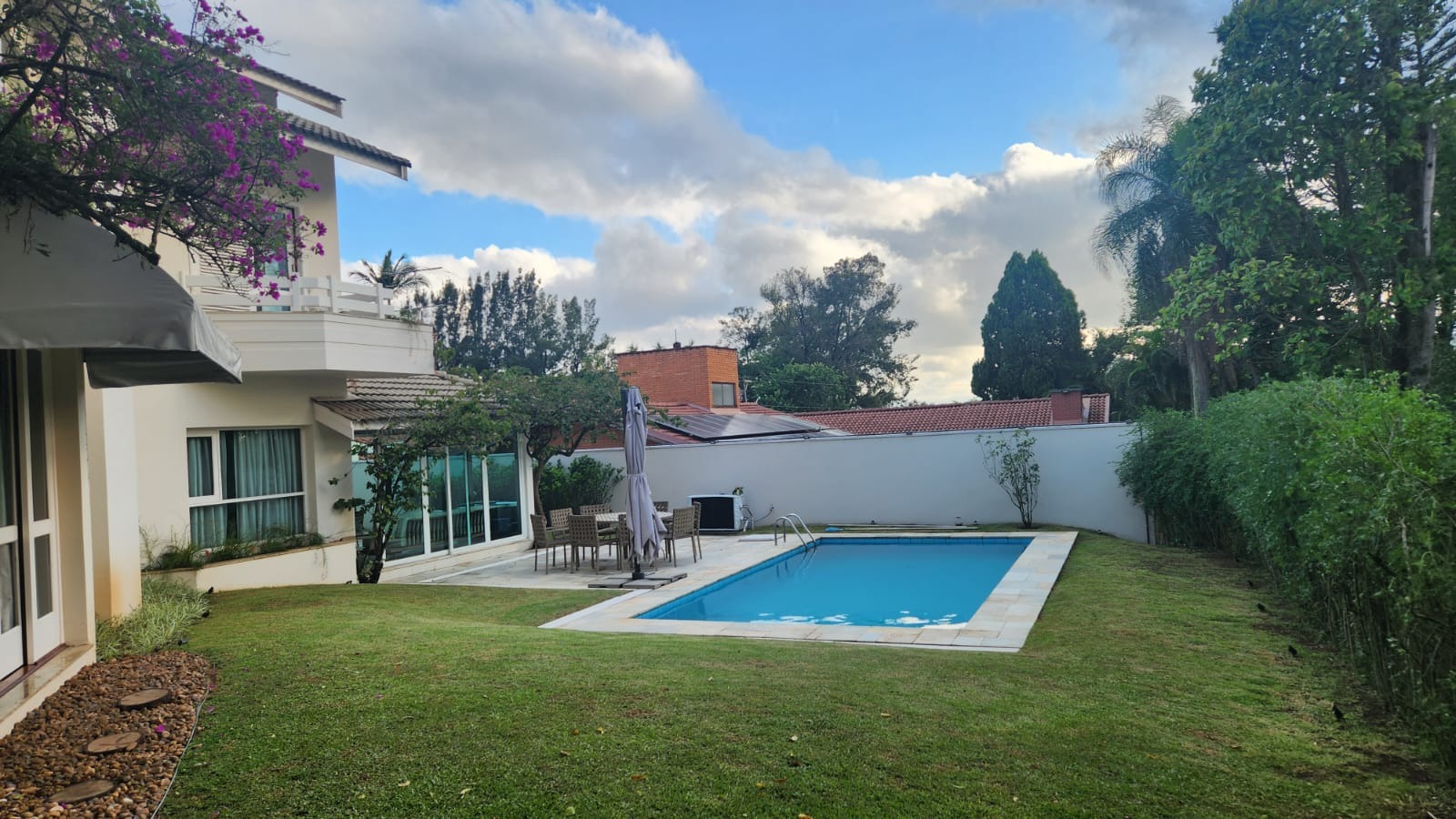 Casa de Condomínio à venda com 4 quartos, 400m² - Foto 8