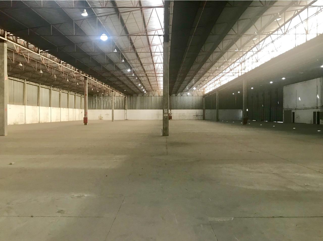 Depósito-Galpão-Armazém para alugar, 6055m² - Foto 4