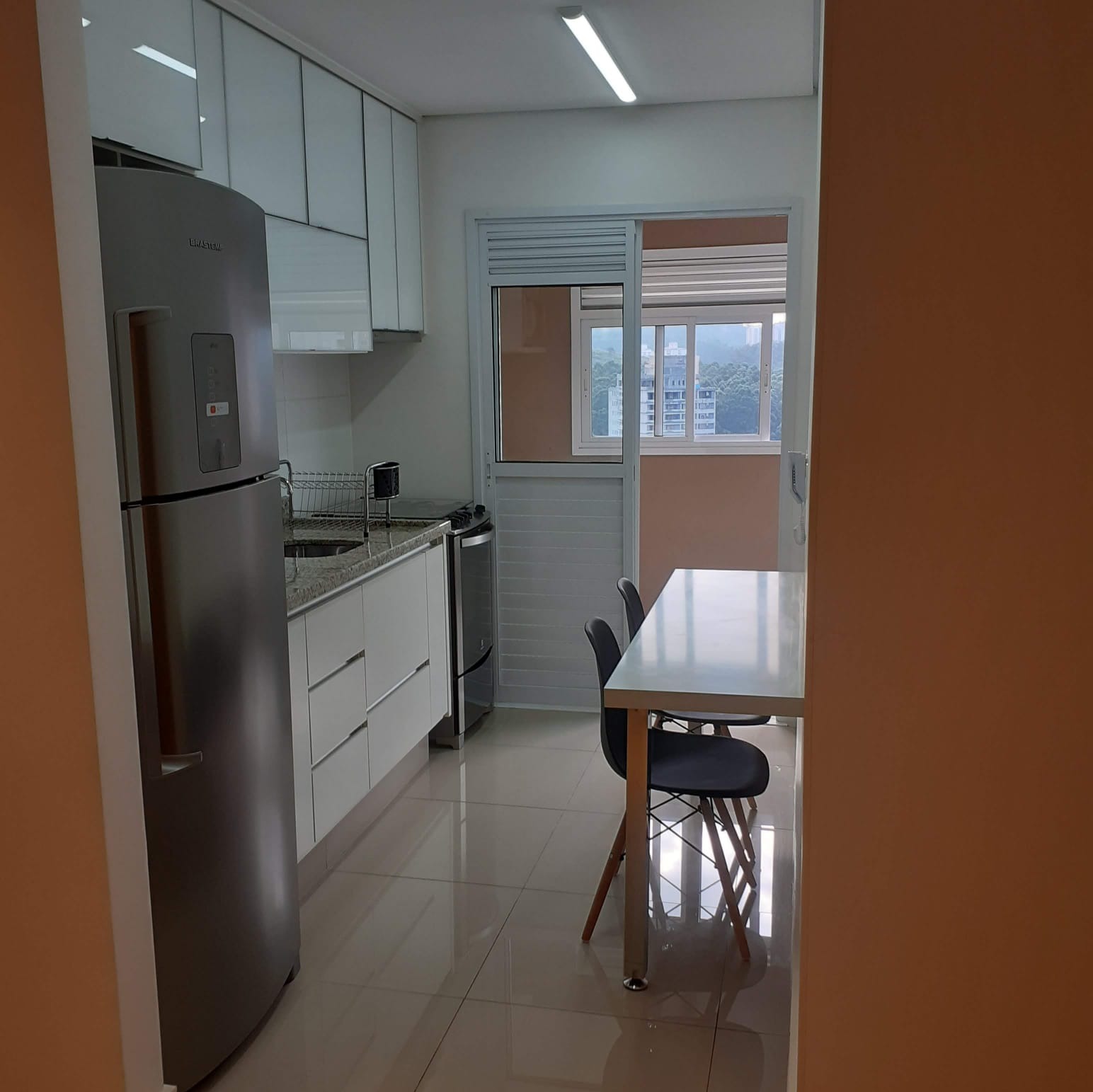 Apartamento para alugar com 1 quarto, 42m² - Foto 15