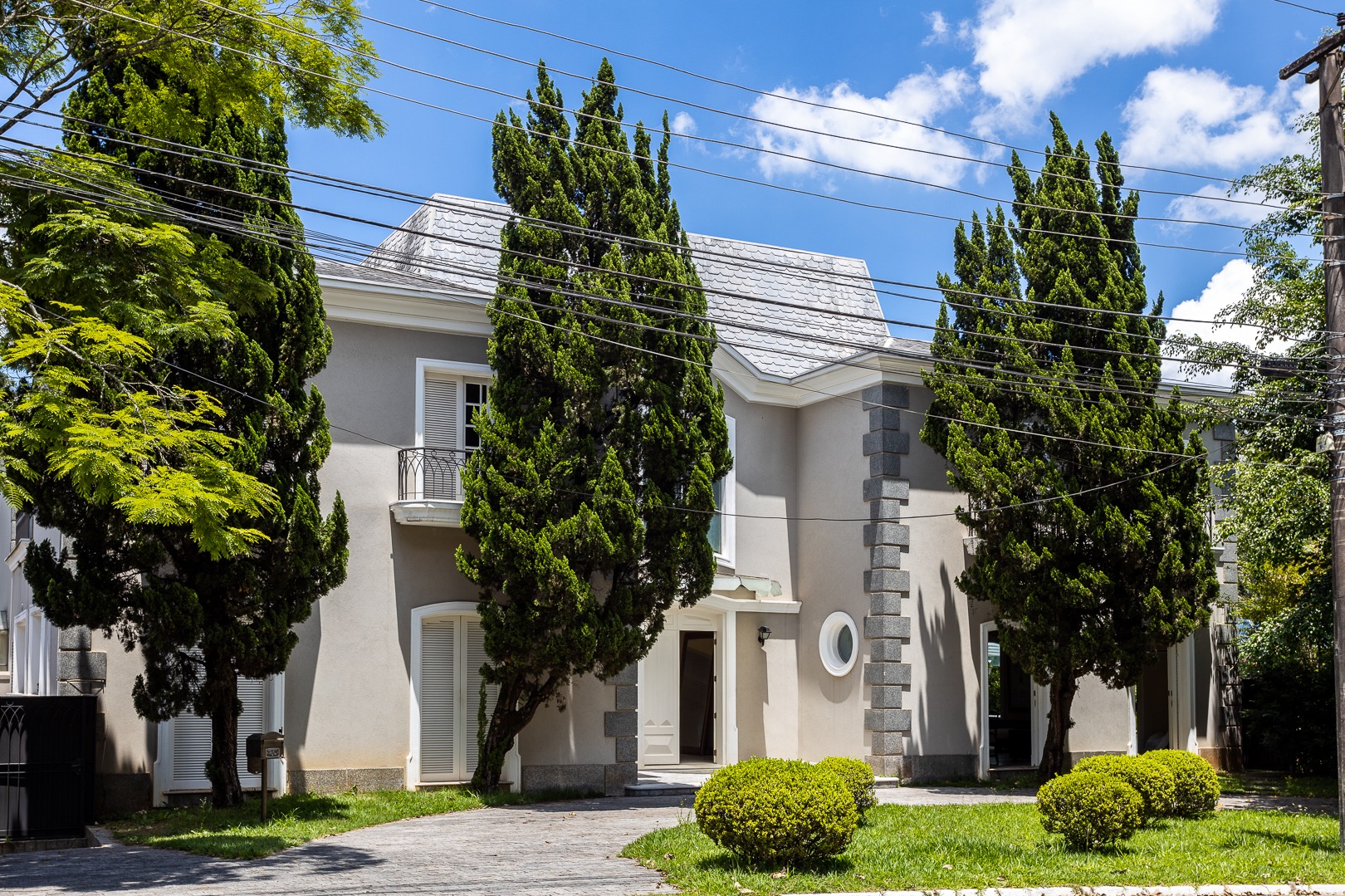 Casa de Condomínio para alugar com 4 quartos, 1200m² - Foto 1