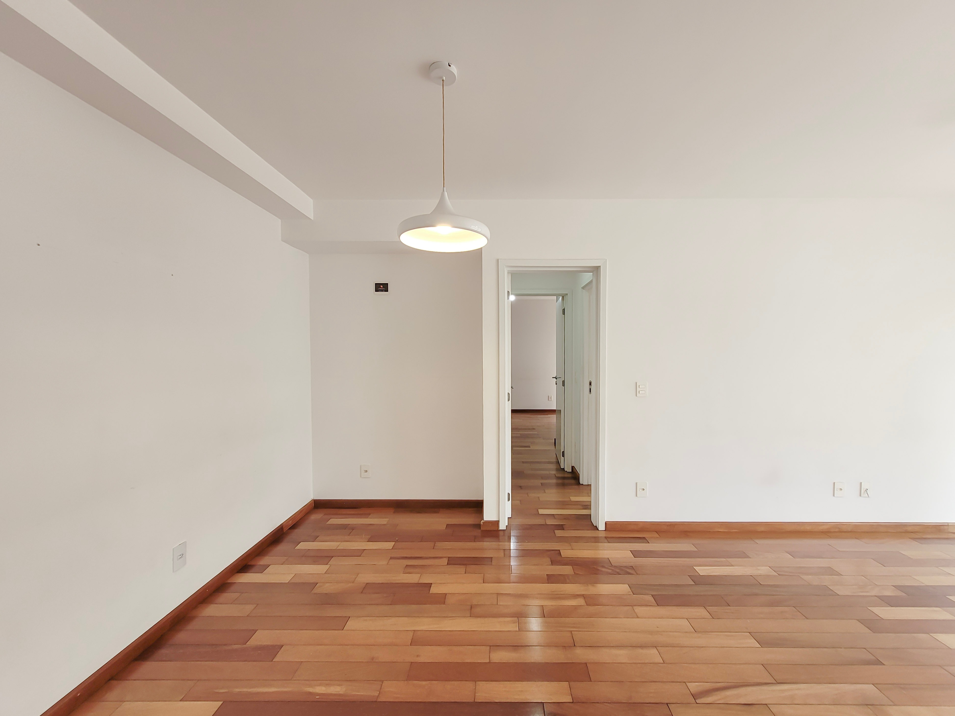 Apartamento para alugar com 2 quartos, 80m² - Foto 7