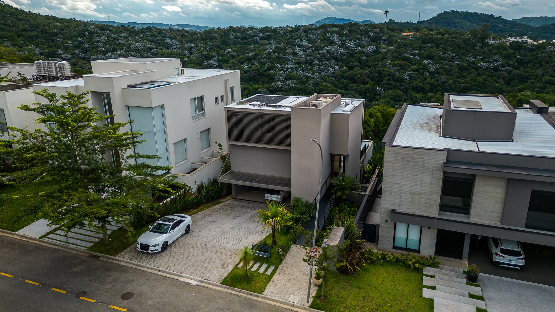 Casa de Condomínio à venda e aluguel com 4 quartos, 303m² - Foto 39