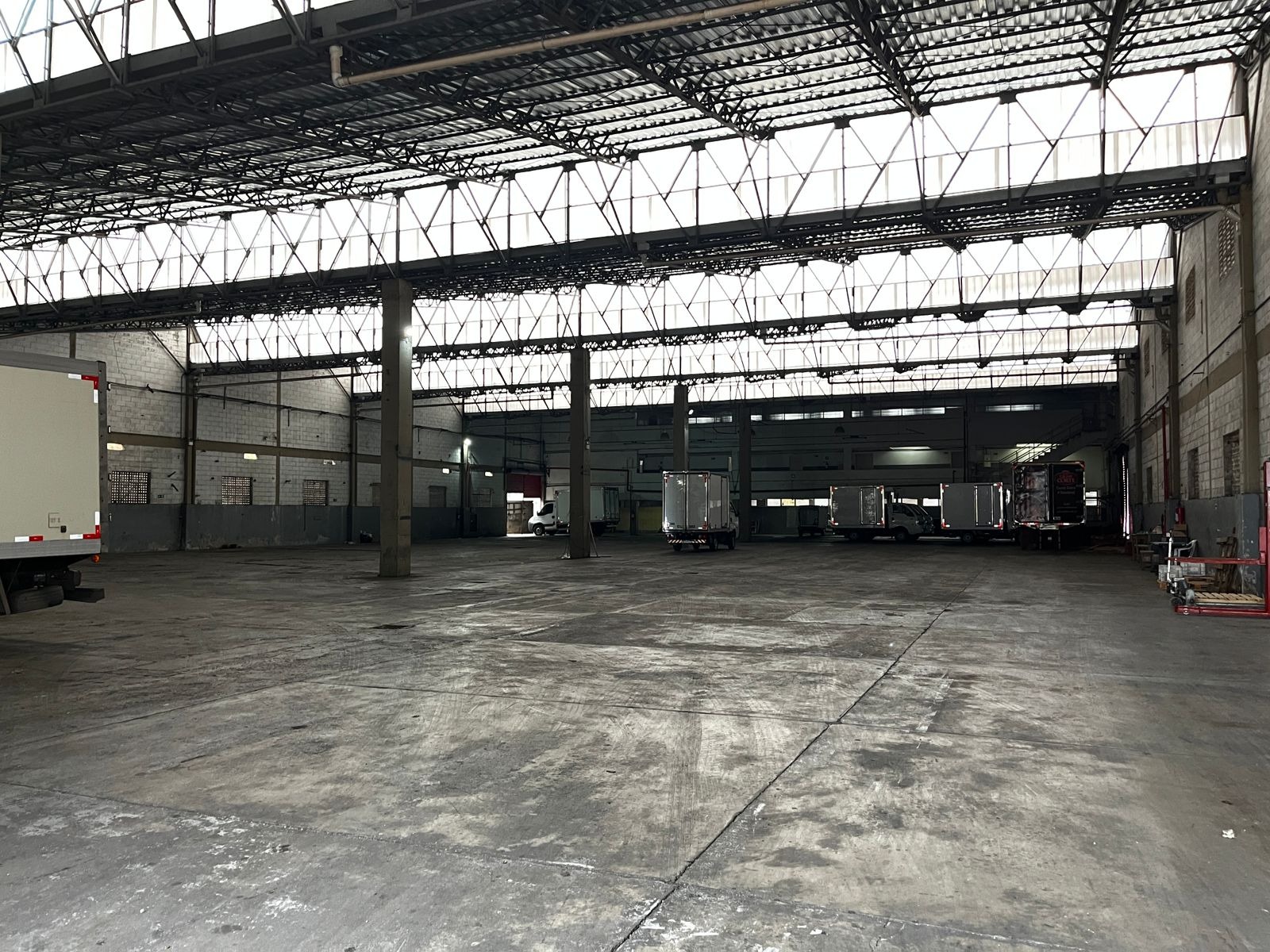 Depósito-Galpão-Armazém para alugar, 2275m² - Foto 9