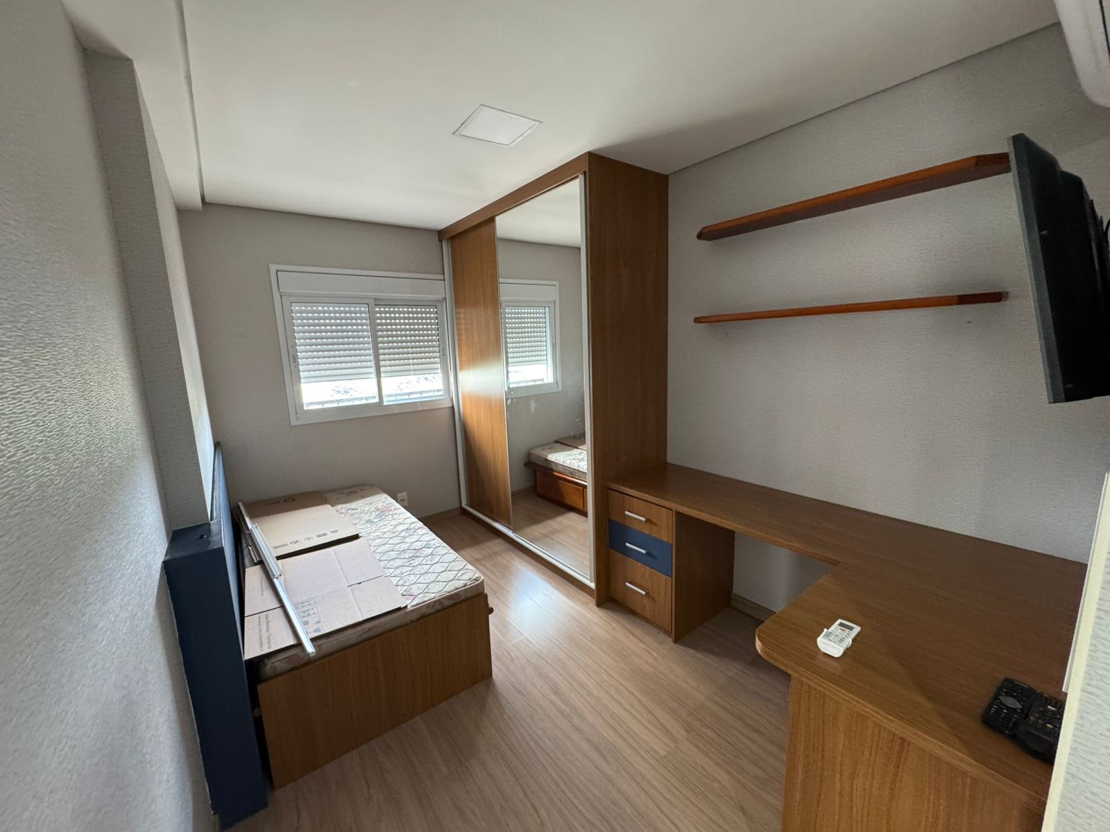 Apartamento para alugar com 3 quartos, 110m² - Foto 23