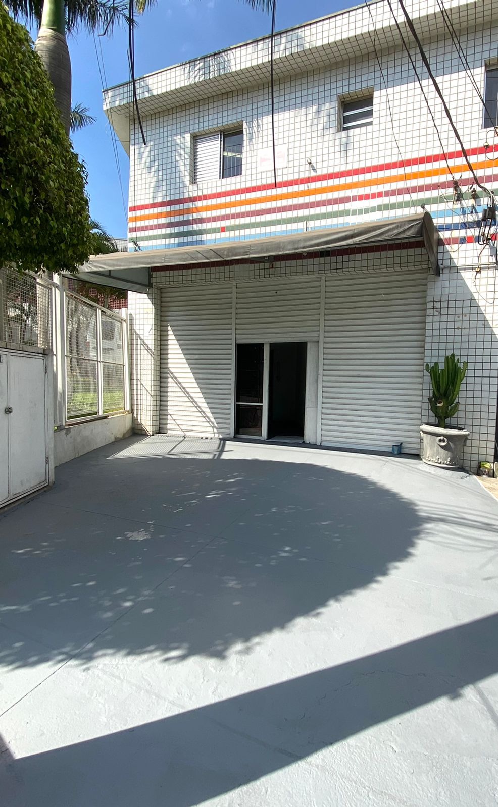 Depósito-Galpão-Armazém para alugar, 160m² - Foto 1