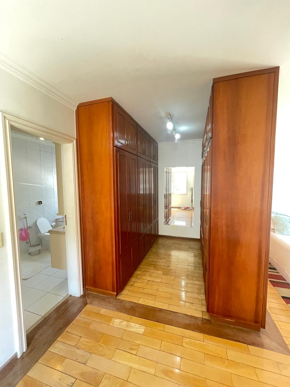 Casa de Condomínio à venda com 3 quartos, 461m² - Foto 45