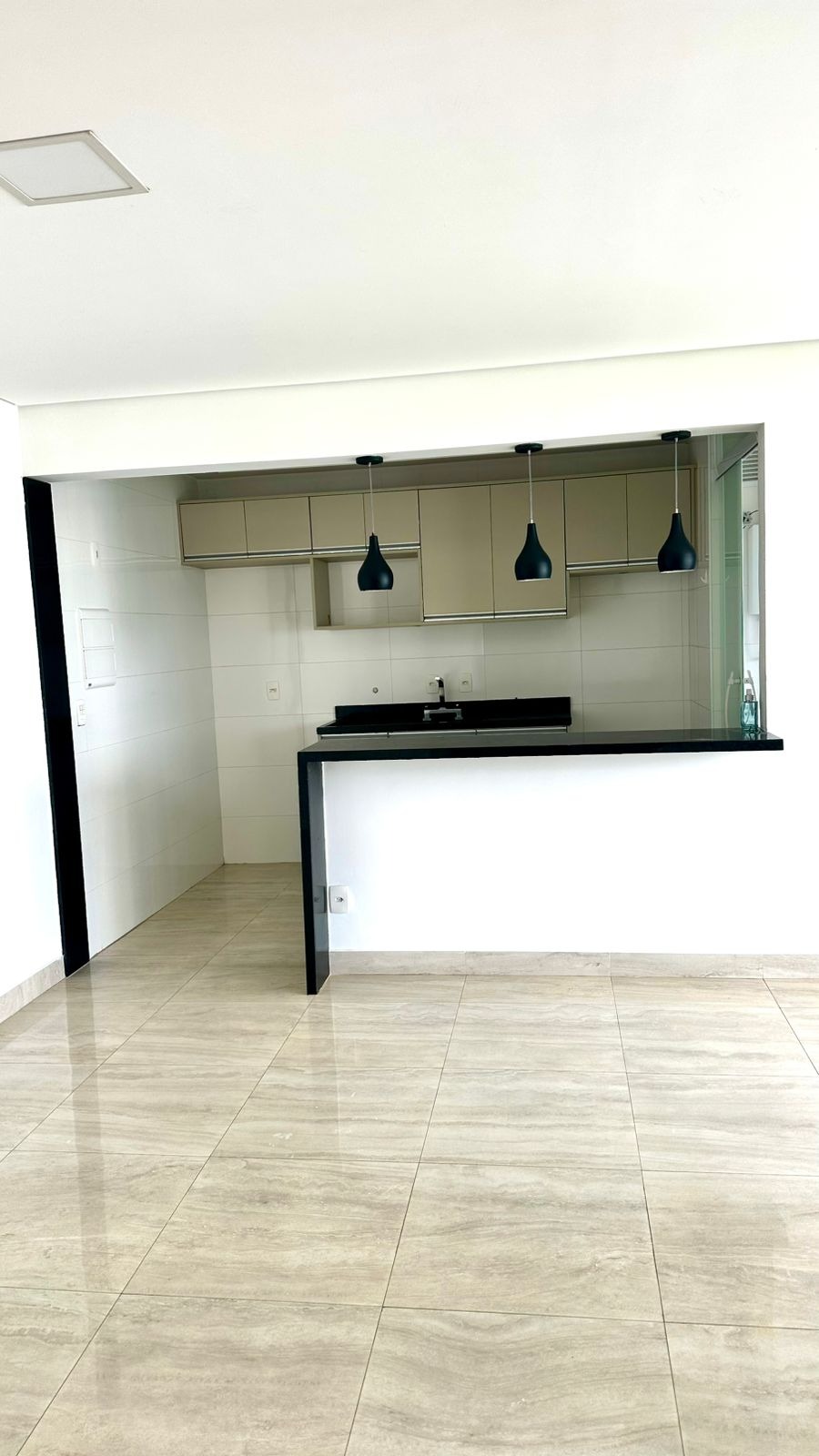 Apartamento para alugar com 2 quartos, 96m² - Foto 7