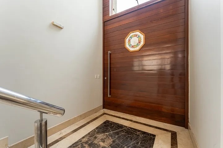 Casa de Condomínio à venda com 4 quartos, 471m² - Foto 3