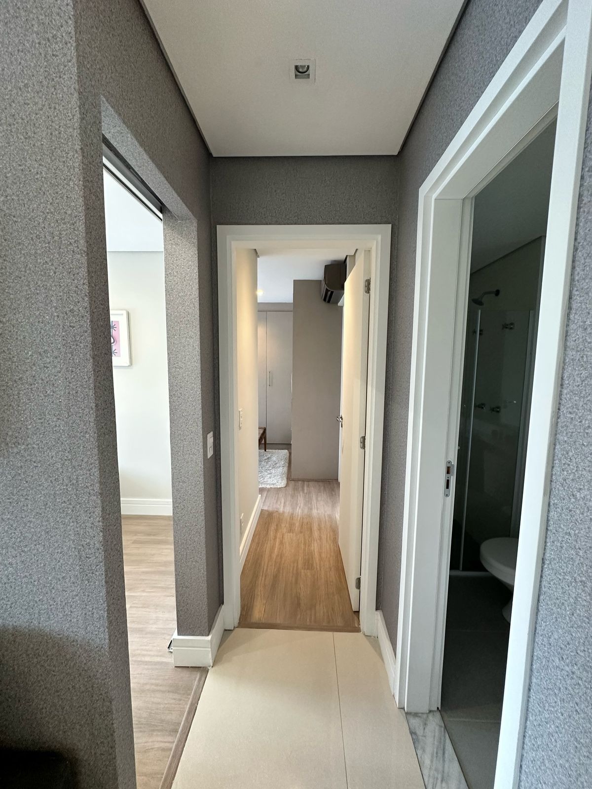 Apartamento para alugar com 2 quartos, 67m² - Foto 15