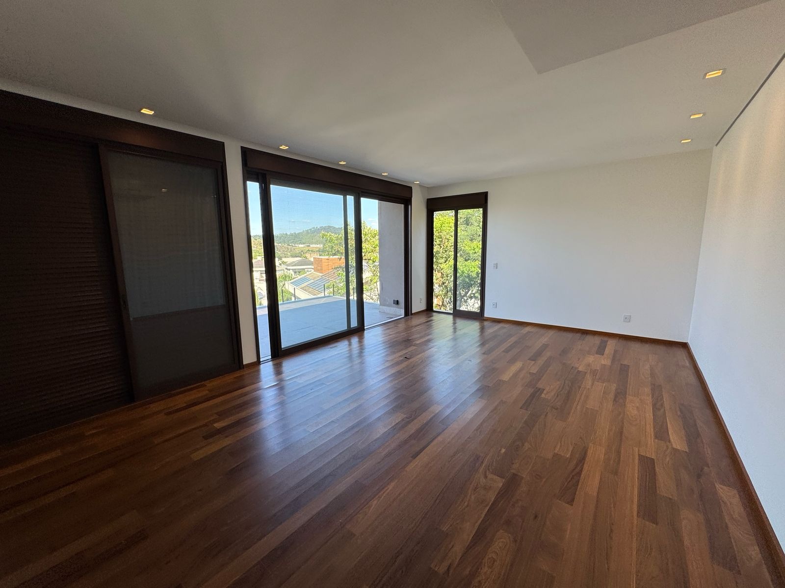 Casa de Condomínio à venda com 4 quartos, 1010m² - Foto 51