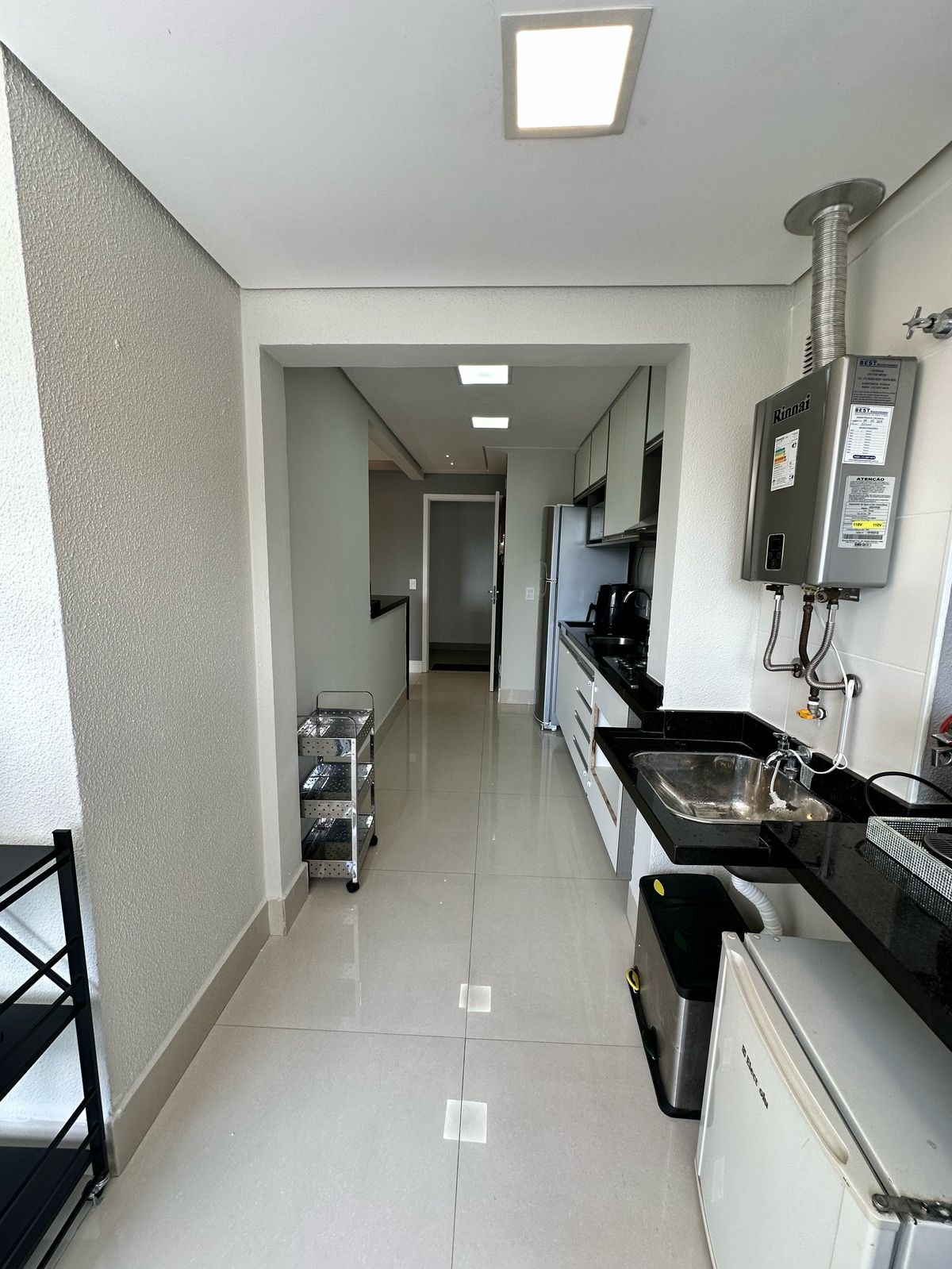 Apartamento para alugar com 2 quartos, 67m² - Foto 11