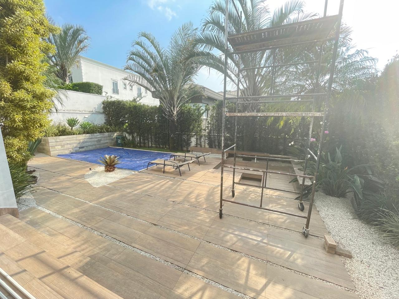 Casa de Condomínio à venda e aluguel com 4 quartos, 464m² - Foto 41