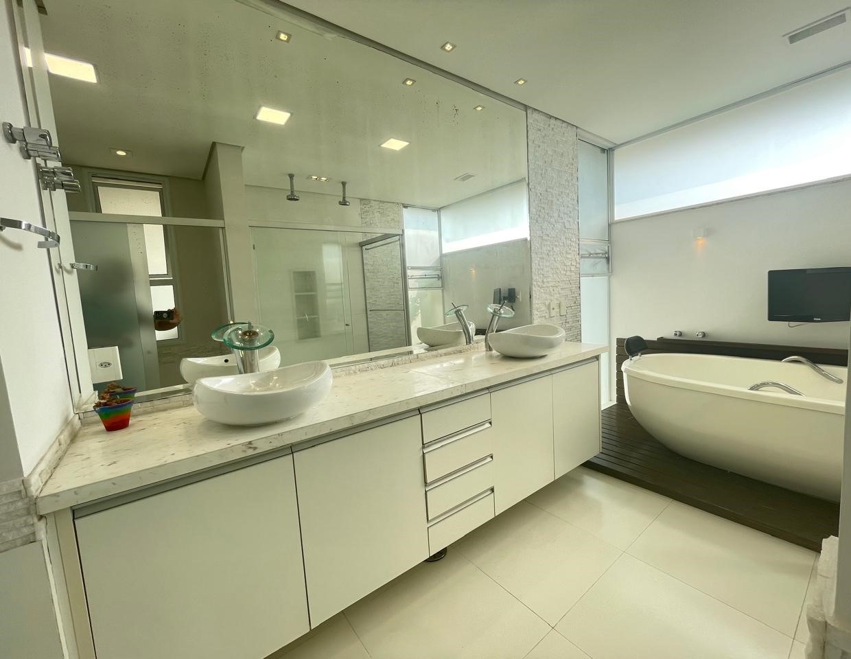 Casa de Condomínio à venda e aluguel com 4 quartos, 464m² - Foto 89