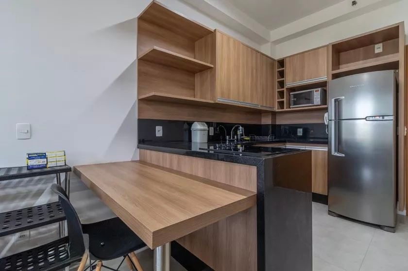 Apartamento à venda com 1 quarto, 45m² - Foto 2