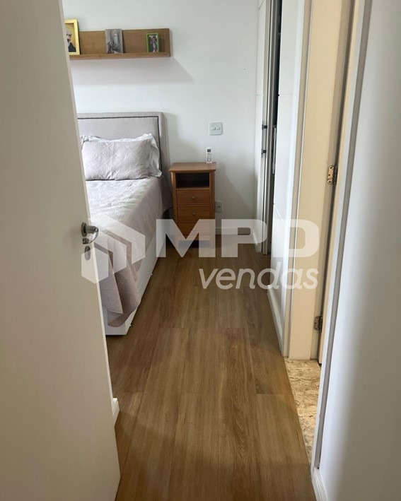 Apartamento à venda com 3 quartos, 101m² - Foto 19