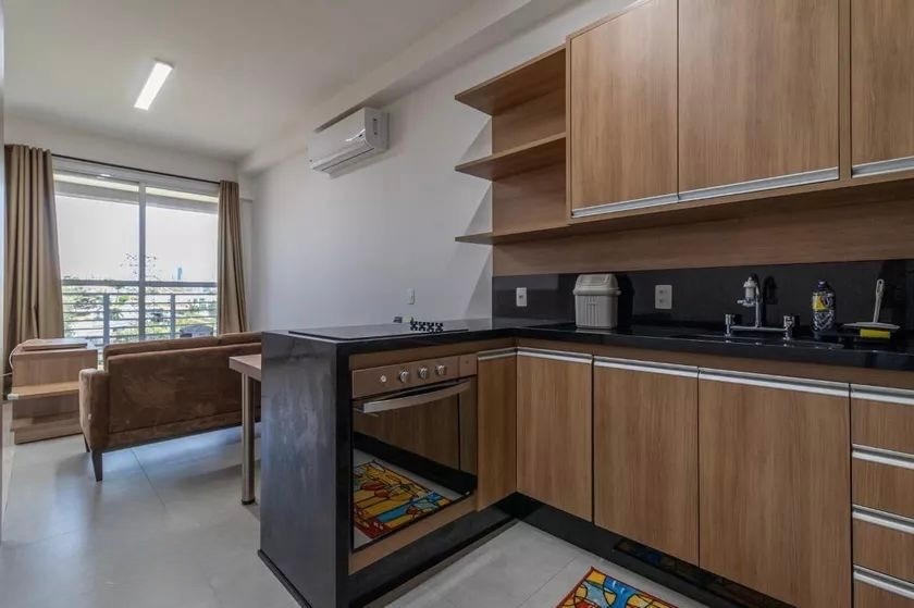 Apartamento à venda com 1 quarto, 45m² - Foto 1