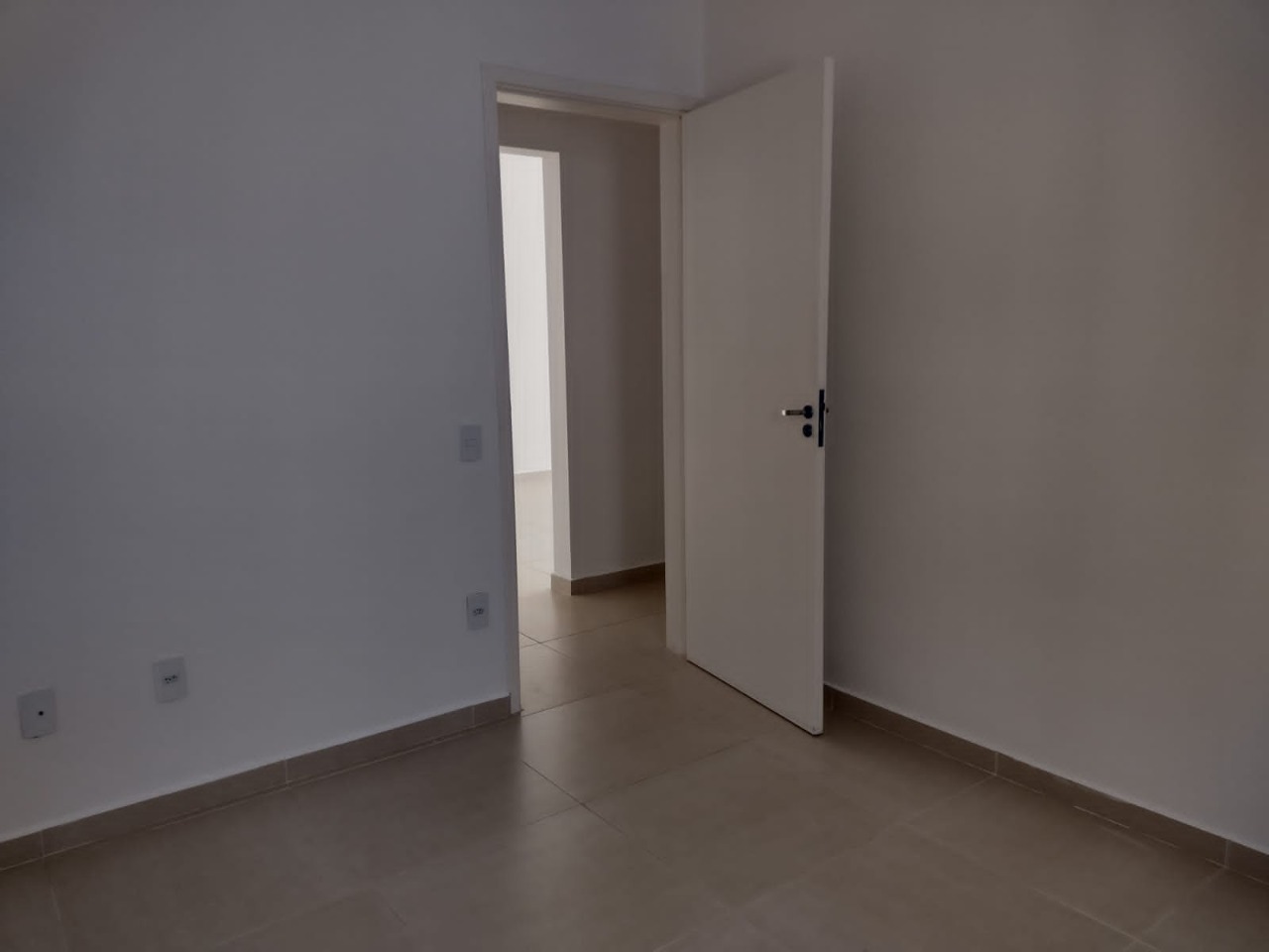 Apartamento para alugar com 3 quartos, 84m² - Foto 10