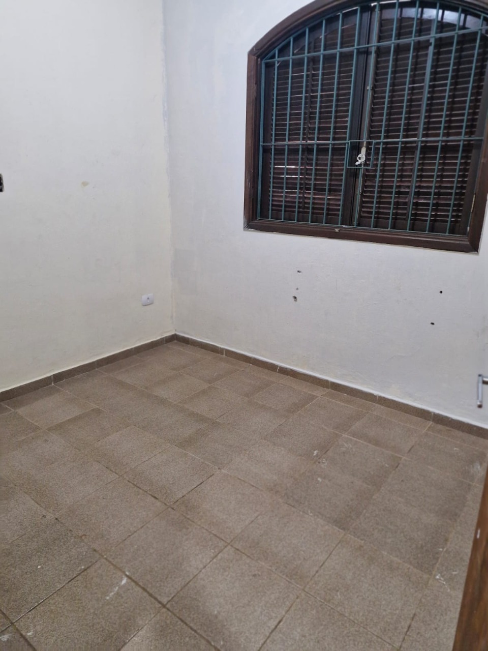 Chácara à venda e aluguel com 4 quartos, 1176m² - Foto 3