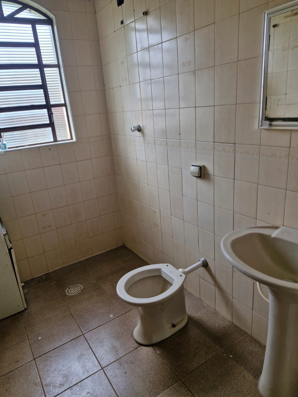 Chácara à venda e aluguel com 4 quartos, 1176m² - Foto 19