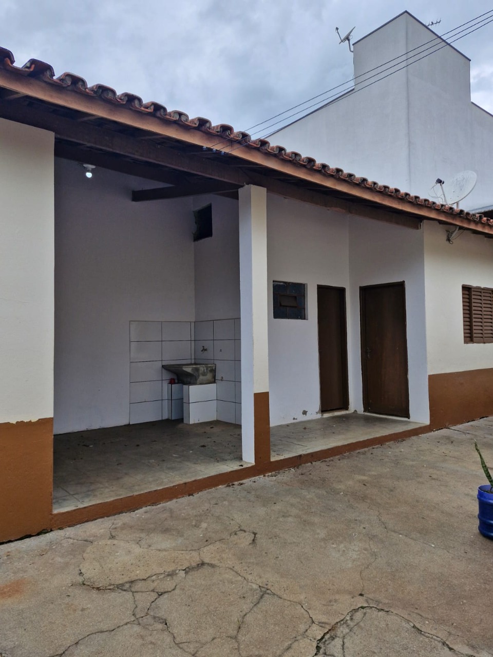 Casa à venda e aluguel com 4 quartos - Foto 23