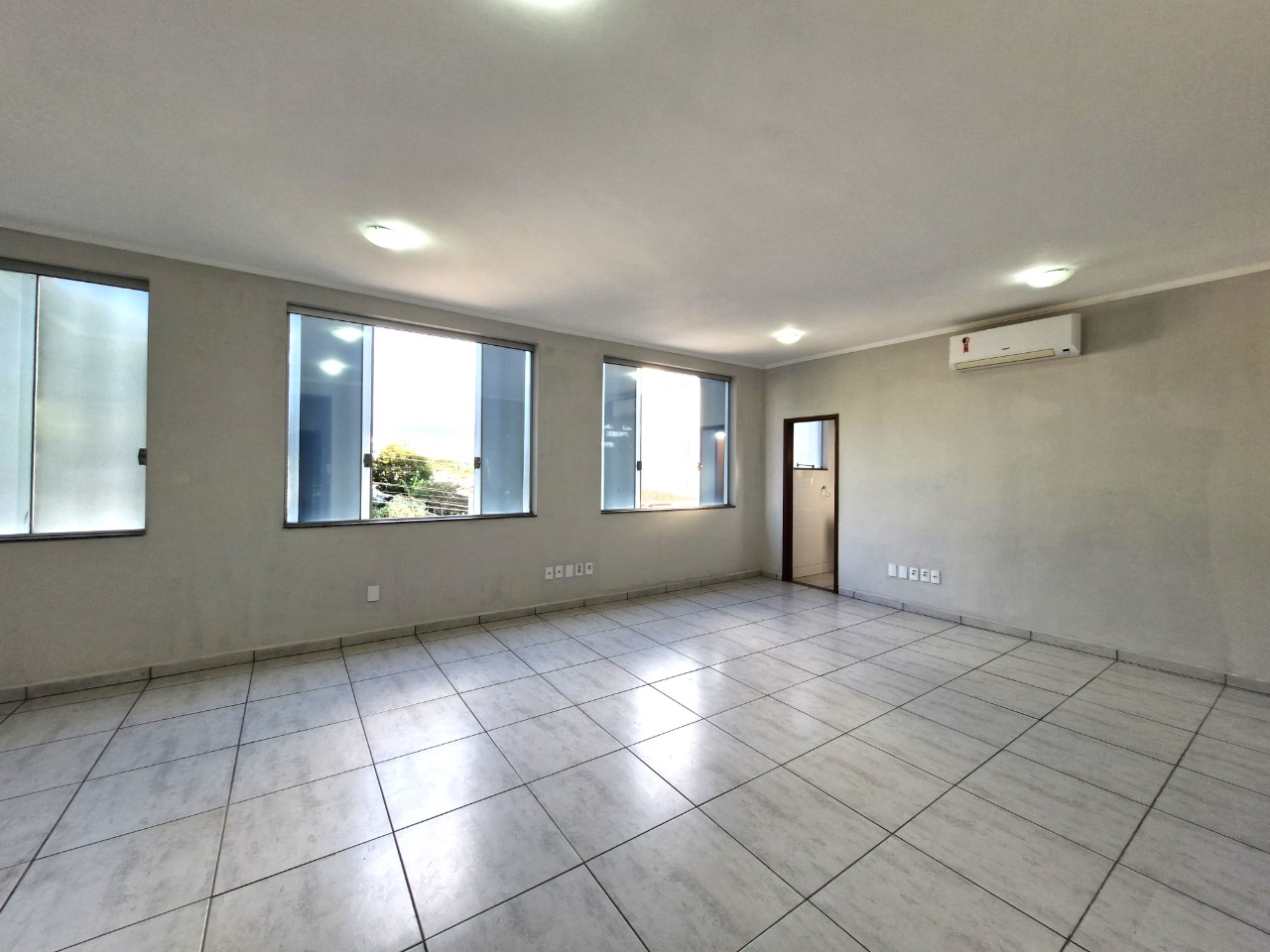 Sala-Conjunto, 55 m² - Foto 1