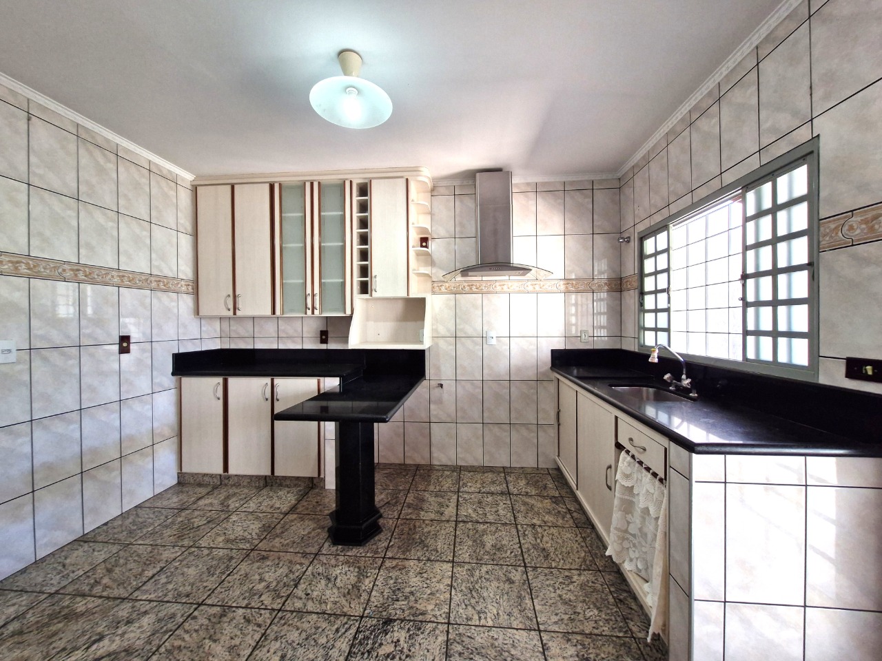 Casa, 3 quartos, 262 m² - Foto 16