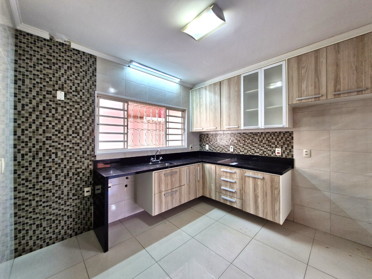 Casa, 3 quartos, 270 m² - Foto 8