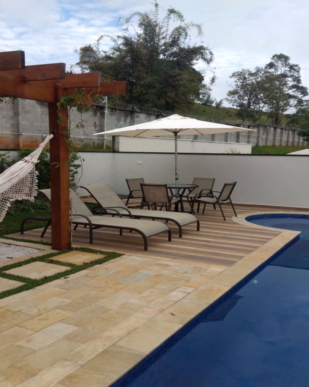 Casa de Condomínio à venda com 3 quartos, 300m² - Foto 31