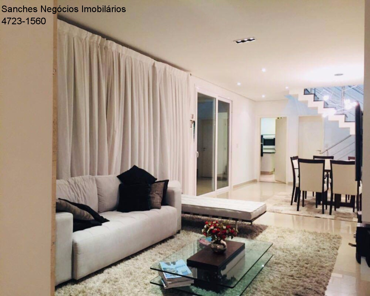 Casa de Condomínio à venda com 3 quartos, 300m² - Foto 3