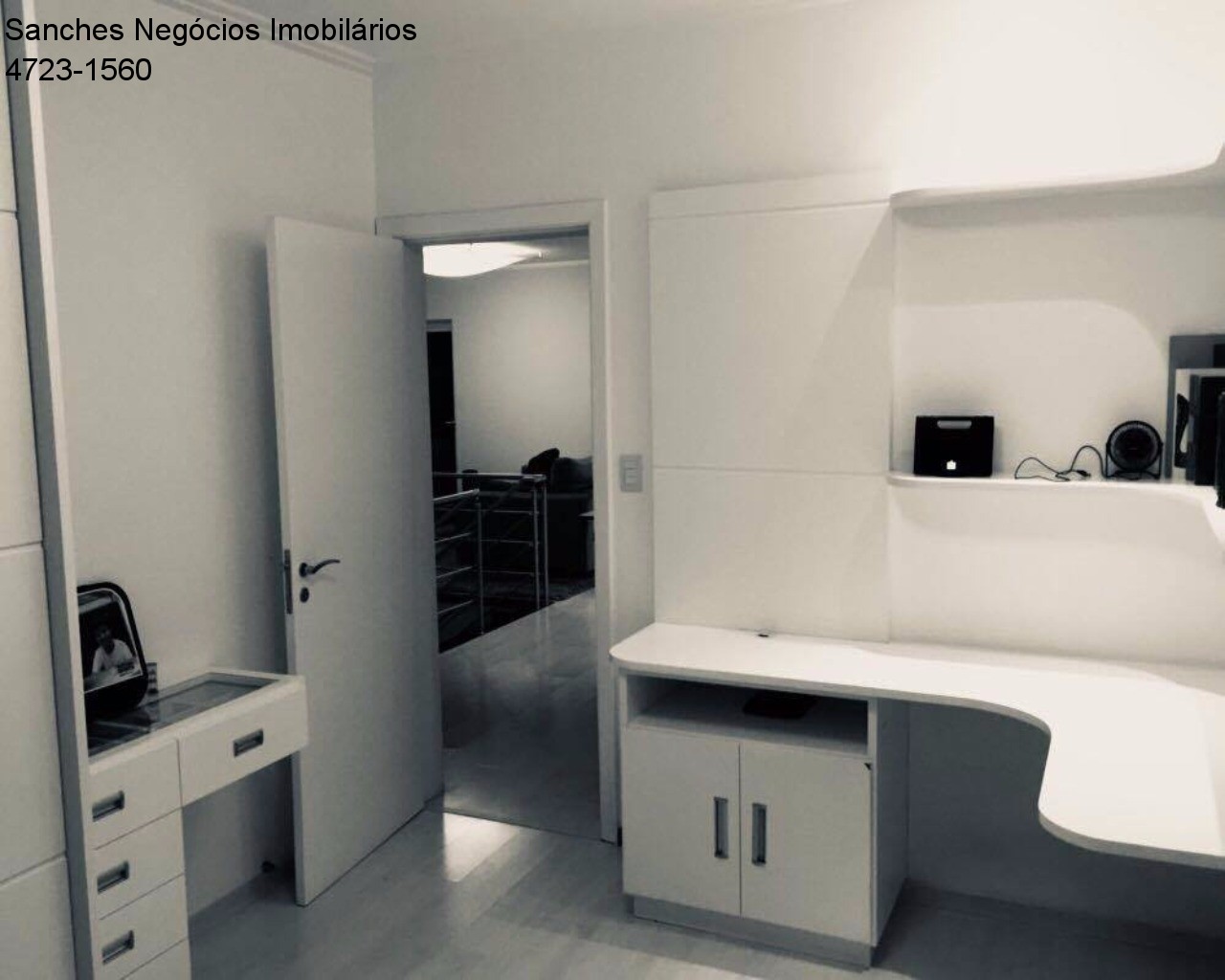 Casa de Condomínio à venda com 3 quartos, 300m² - Foto 29