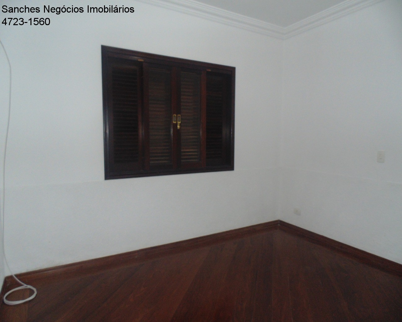 Casa de Condomínio para alugar com 3 quartos, 300m² - Foto 13