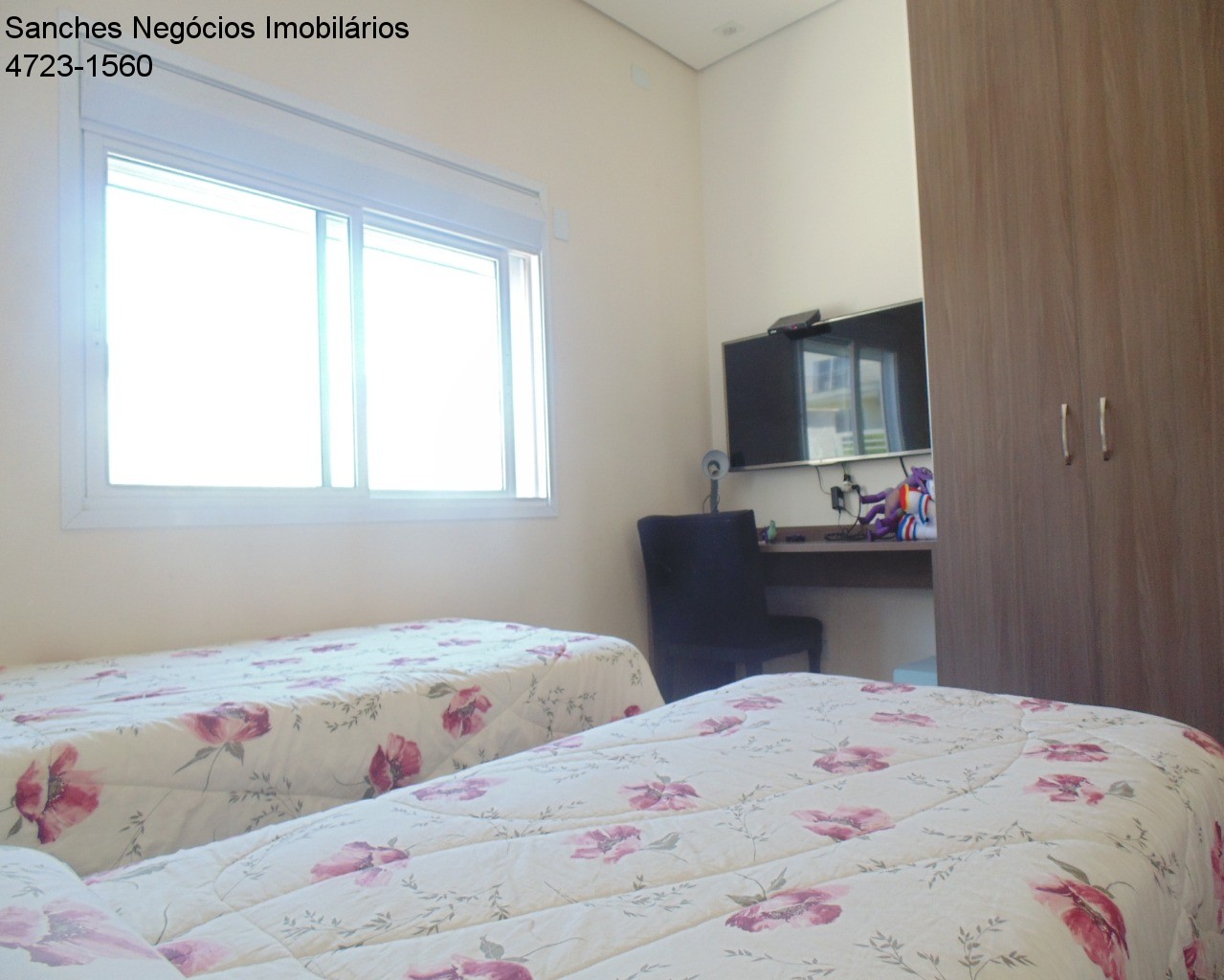 Casa de Condomínio à venda com 4 quartos, 220m² - Foto 25