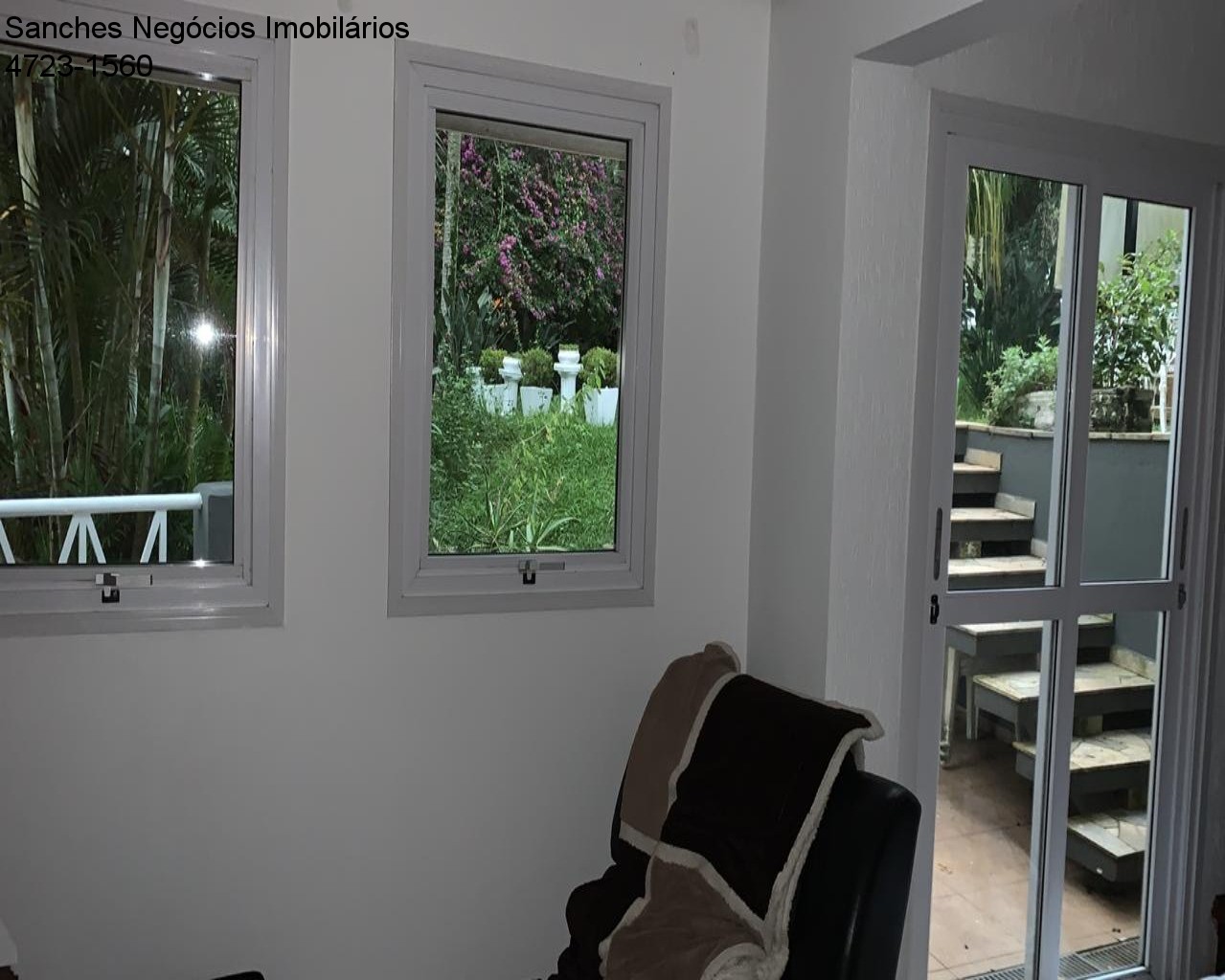 Casa de Condomínio à venda e aluguel com 3 quartos, 290m² - Foto 14