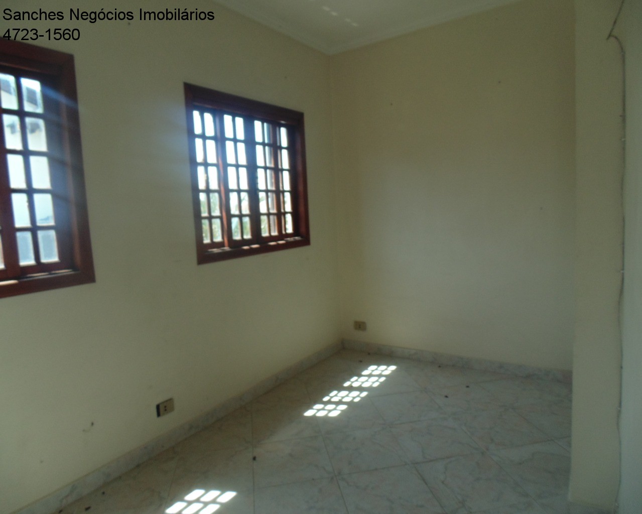 Casa de Condomínio à venda com 3 quartos, 600m² - Foto 16