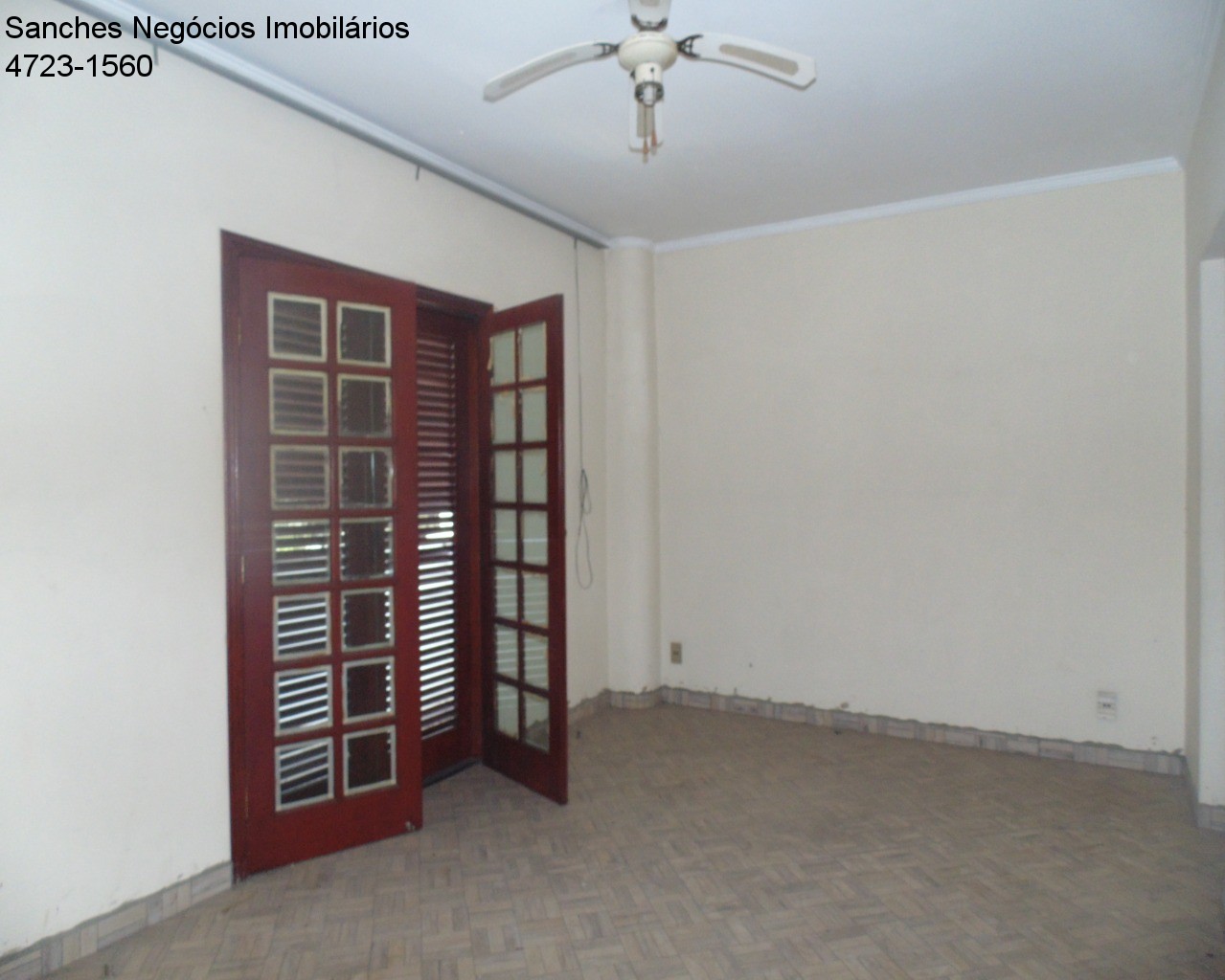 Casa de Condomínio à venda com 3 quartos, 600m² - Foto 17