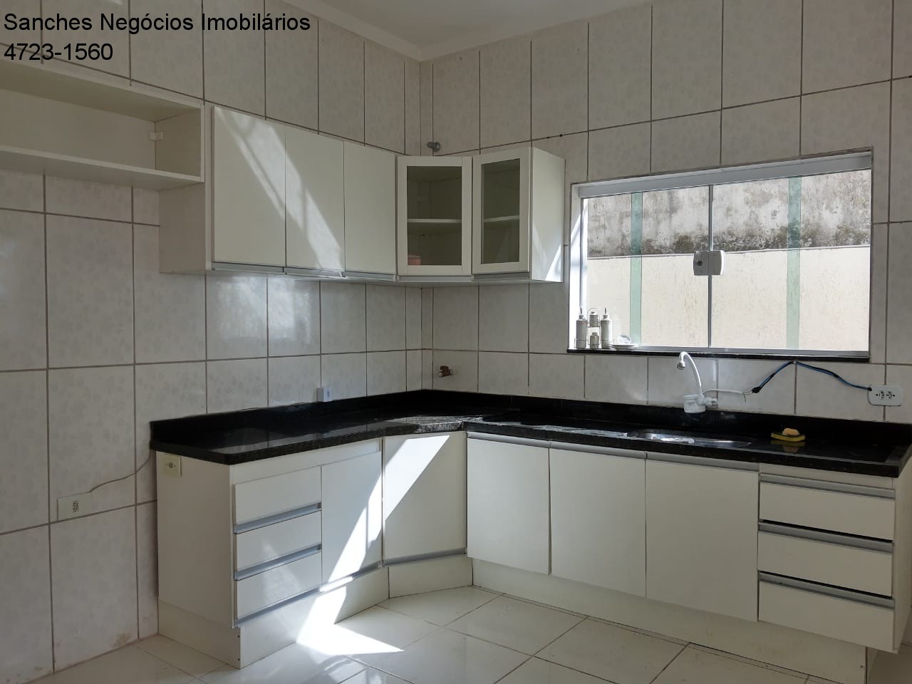 Casa de Condomínio à venda com 2 quartos, 202m² - Foto 17