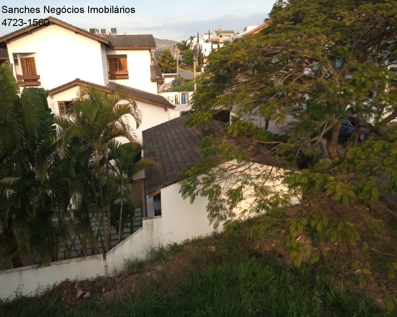 Casa de Condomínio à venda e aluguel com 4 quartos, 300m² - Foto 18