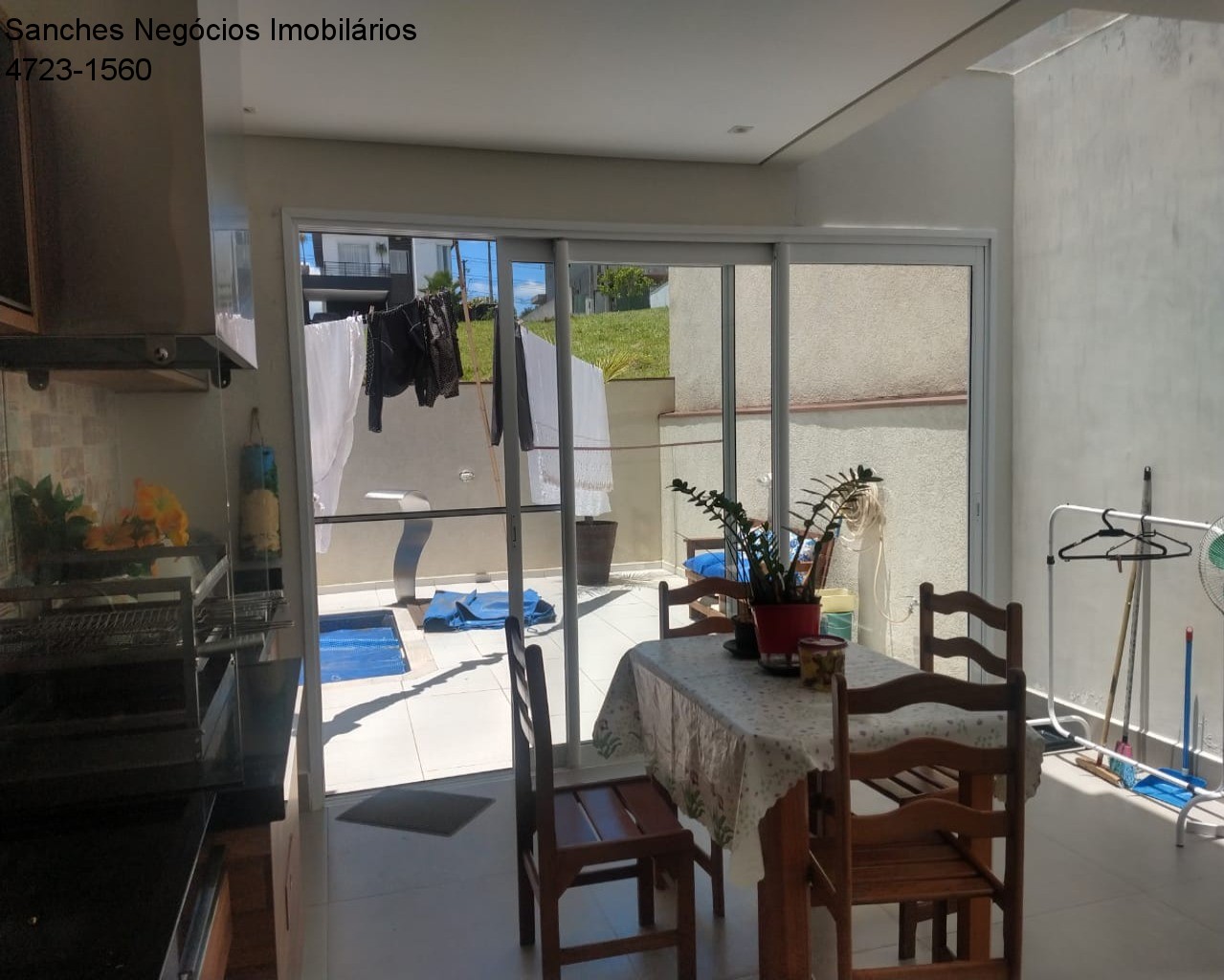 Casa de Condomínio à venda com 3 quartos, 300m² - Foto 10