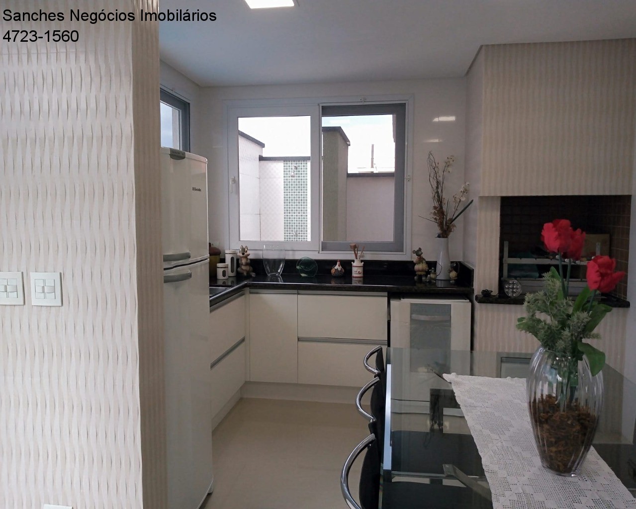 Casa à venda com 3 quartos, 269m² - Foto 17