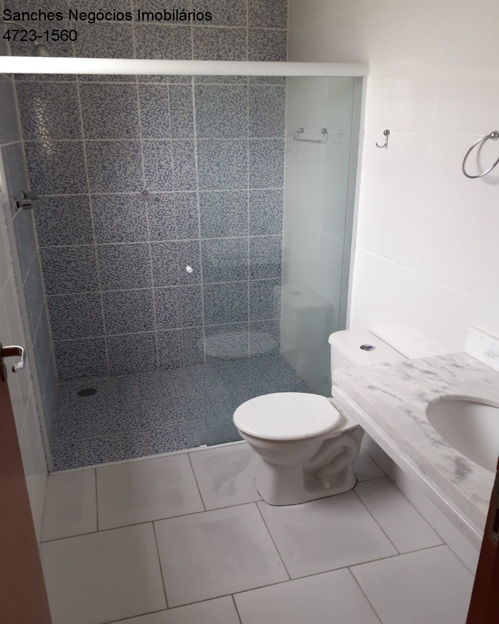 Casa de Condomínio à venda e aluguel com 4 quartos, 350m² - Foto 18