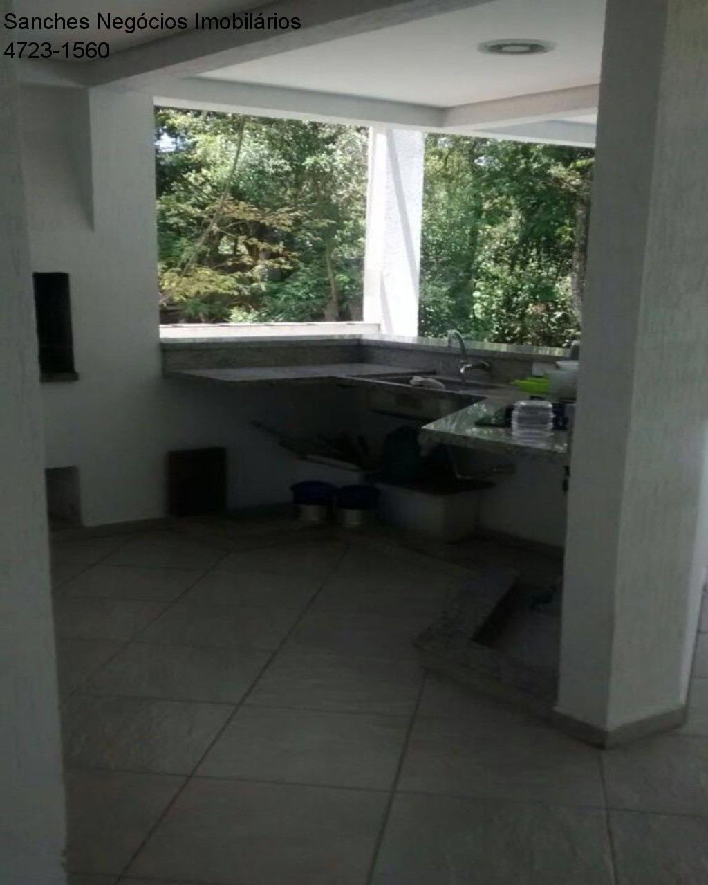 Casa de Condomínio à venda com 3 quartos, 250m² - Foto 15