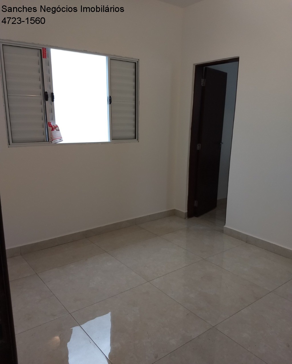 Casa à venda com 2 quartos, 65m² - Foto 5